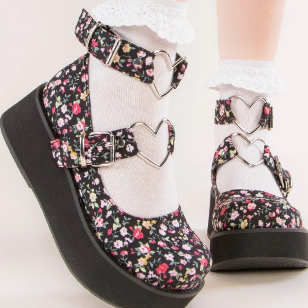 DEMONIA Sprite Floral Platform Heart Mary Jane Shoes